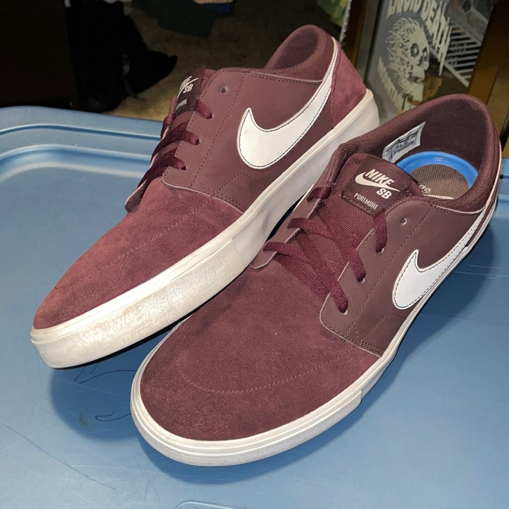 Nike SB Portmore kicks